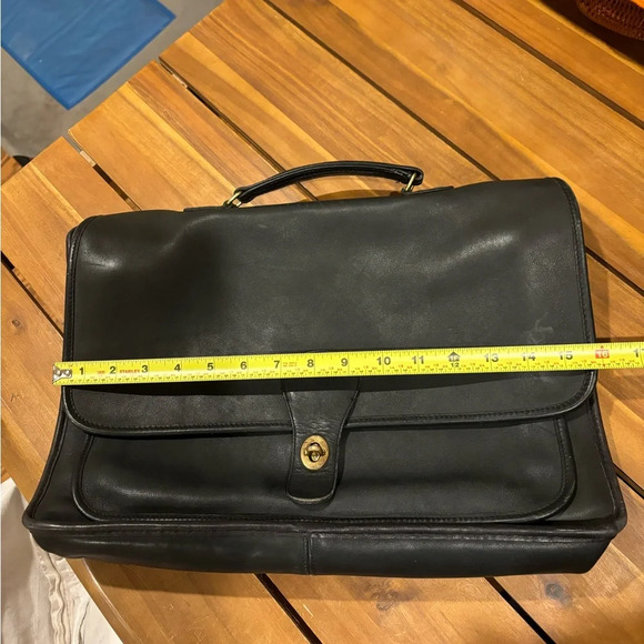 Black vintage coach briefcase *no strap* - Picture 16 of 16
